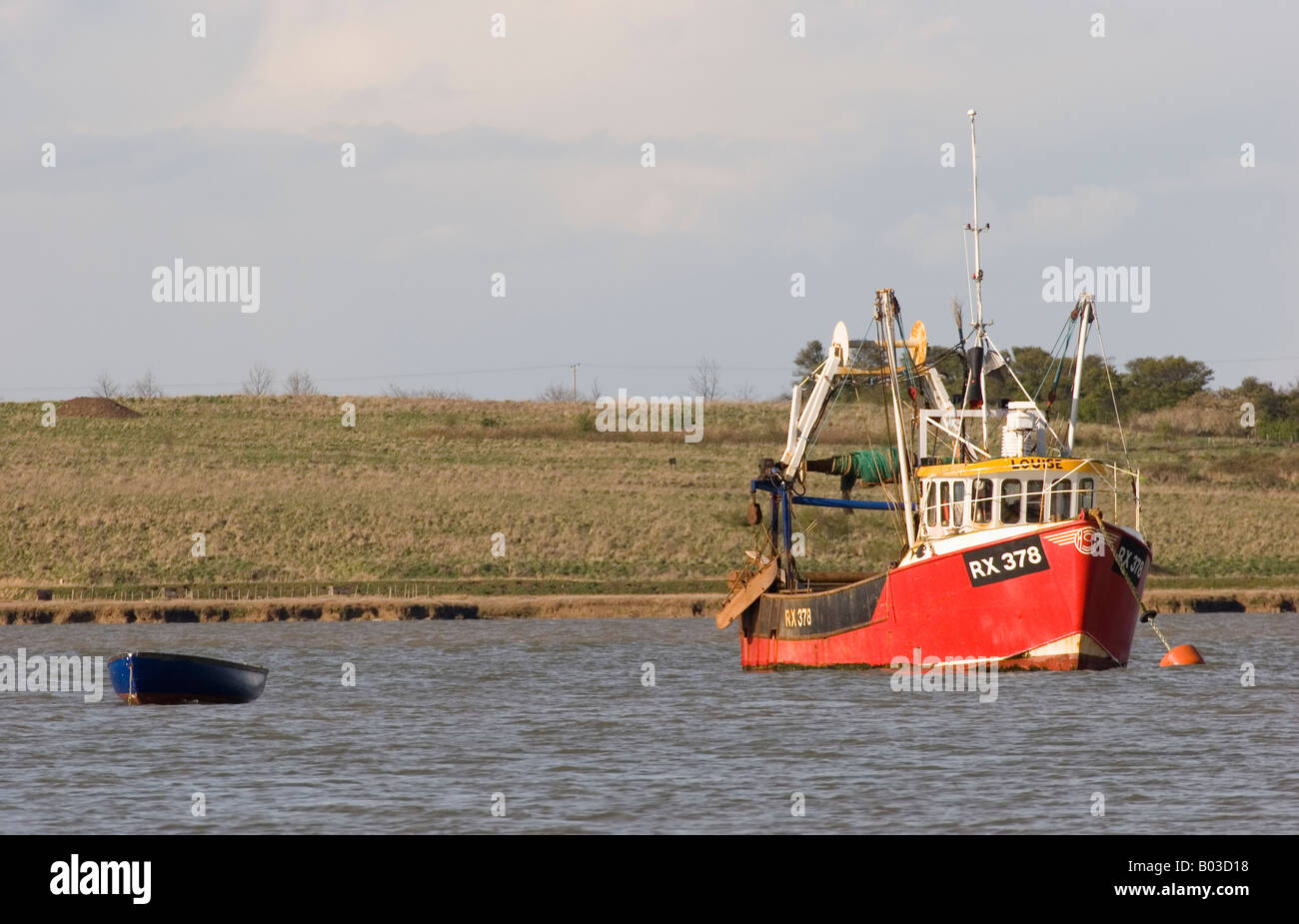 Angeln Trawler, Swale Mündung, Kent, UK Stockfoto