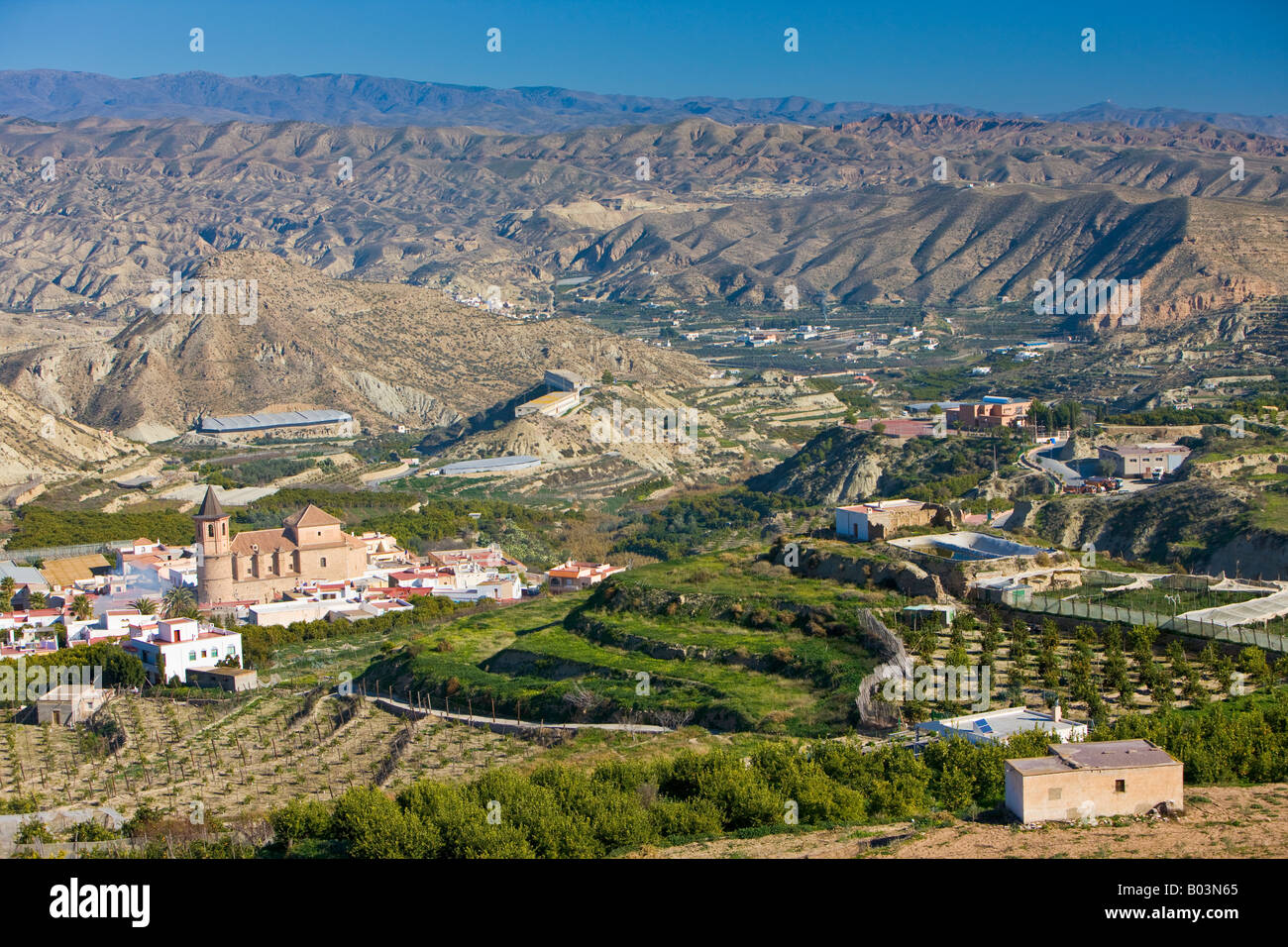 Stadt von Huecija in den Ausläufern der Sierra Nevada, Parque Natural de Sierra Nevada, Provinz Almeria, Andalusien (Andalucia) Stockfoto