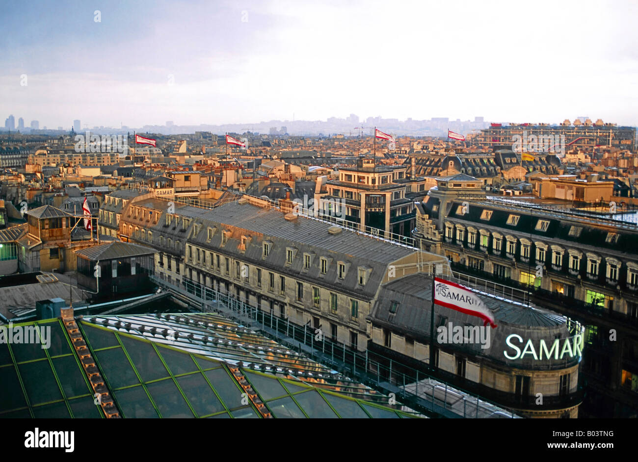Daecher Dächer Haeuser Houeses Stadtviertel Viertel Paris Frankreich Französisch Stockfoto