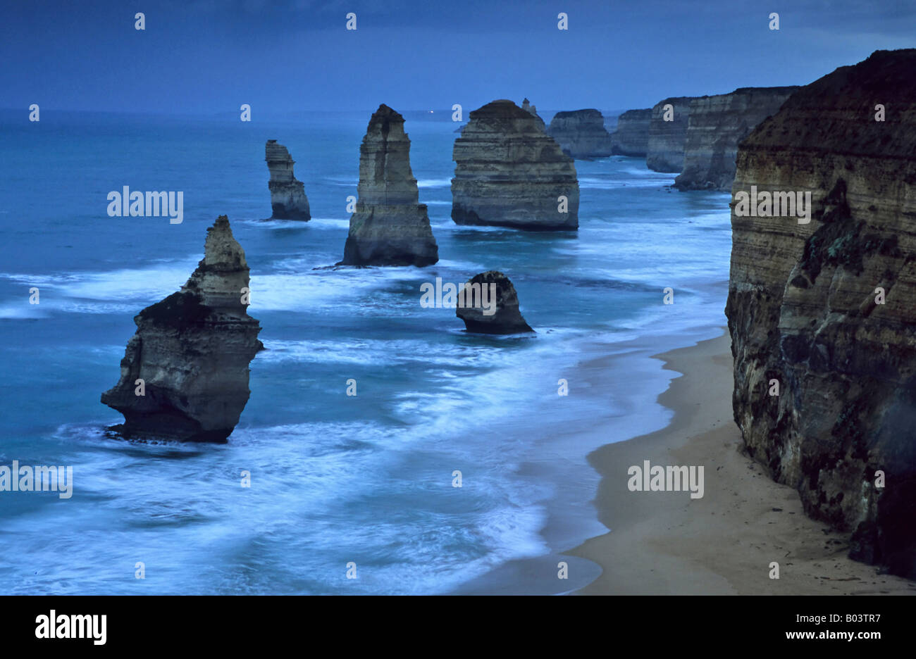 die zwölf Apostel Anblick Kueste Coast Port Champbell Nationalpark Australien Australien Stockfoto