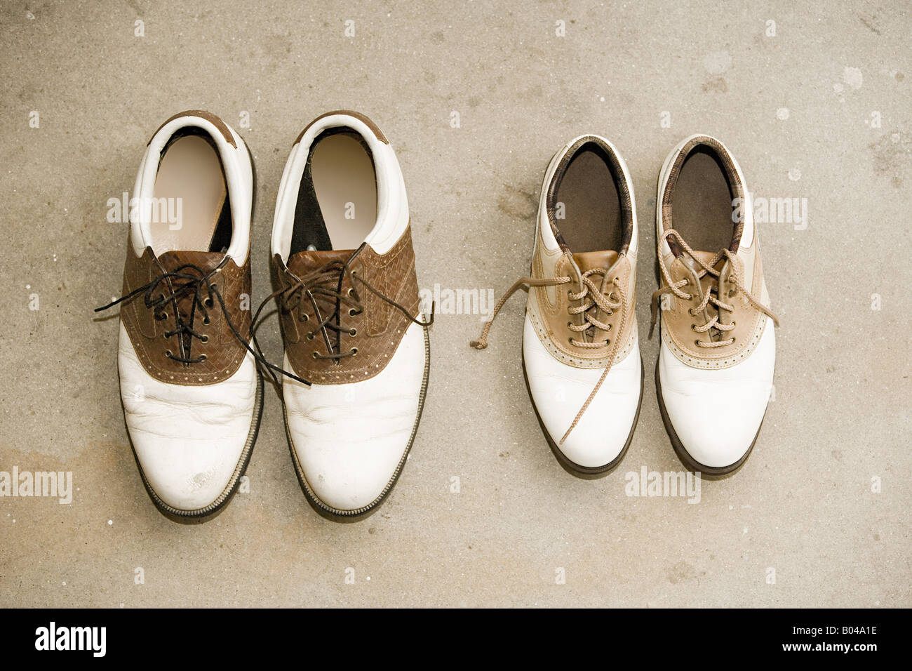 Zwei Paar Schuhe Stockfoto