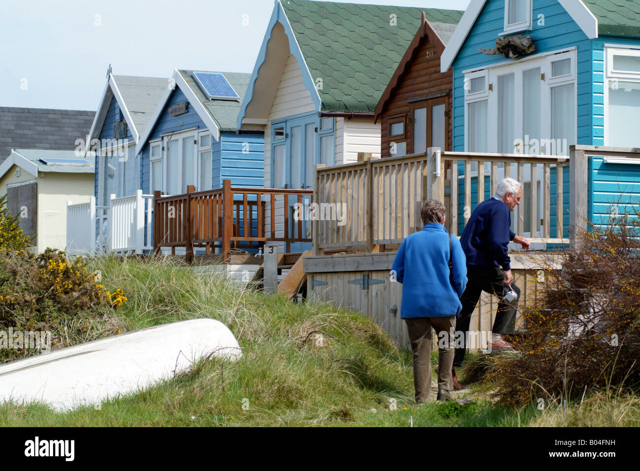 Mudeford Sandbank Strandhäuser aus Holz Dorset England UK Stockfoto
