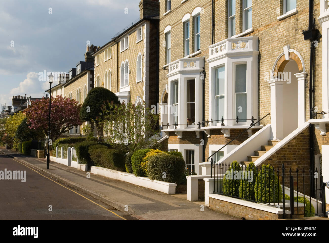 Wimbledon Village Housing South West London SW19 London UK Lingfield Straße 2008 2000s HOMER SYKES Stockfoto