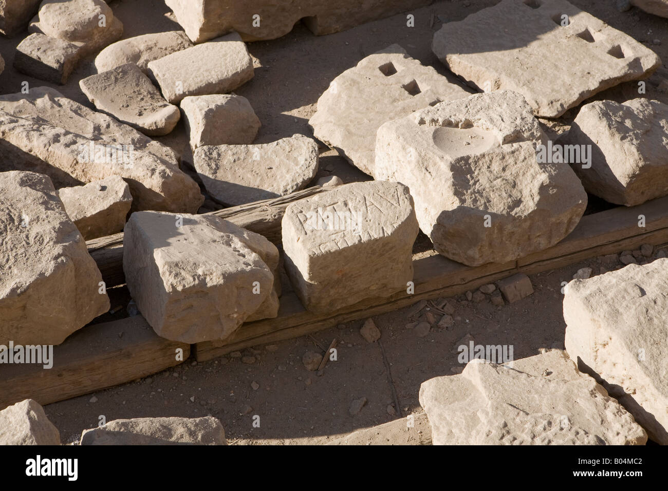 Geformte Blöcke in der ptolemäischen Tempel der Isis, Assuan, Ägypten Stockfoto