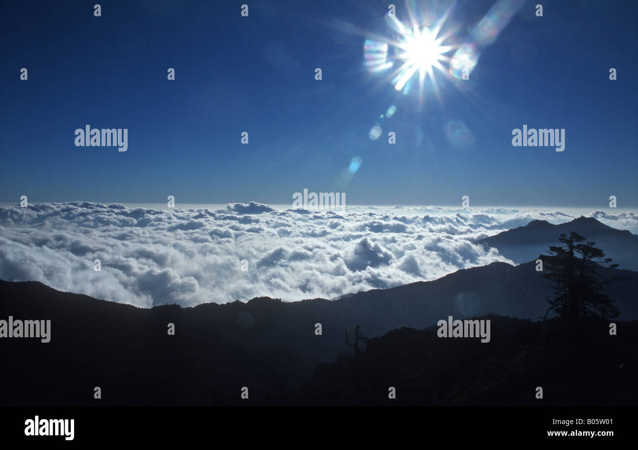 Himmlische Wolkengebilde. Stockfoto