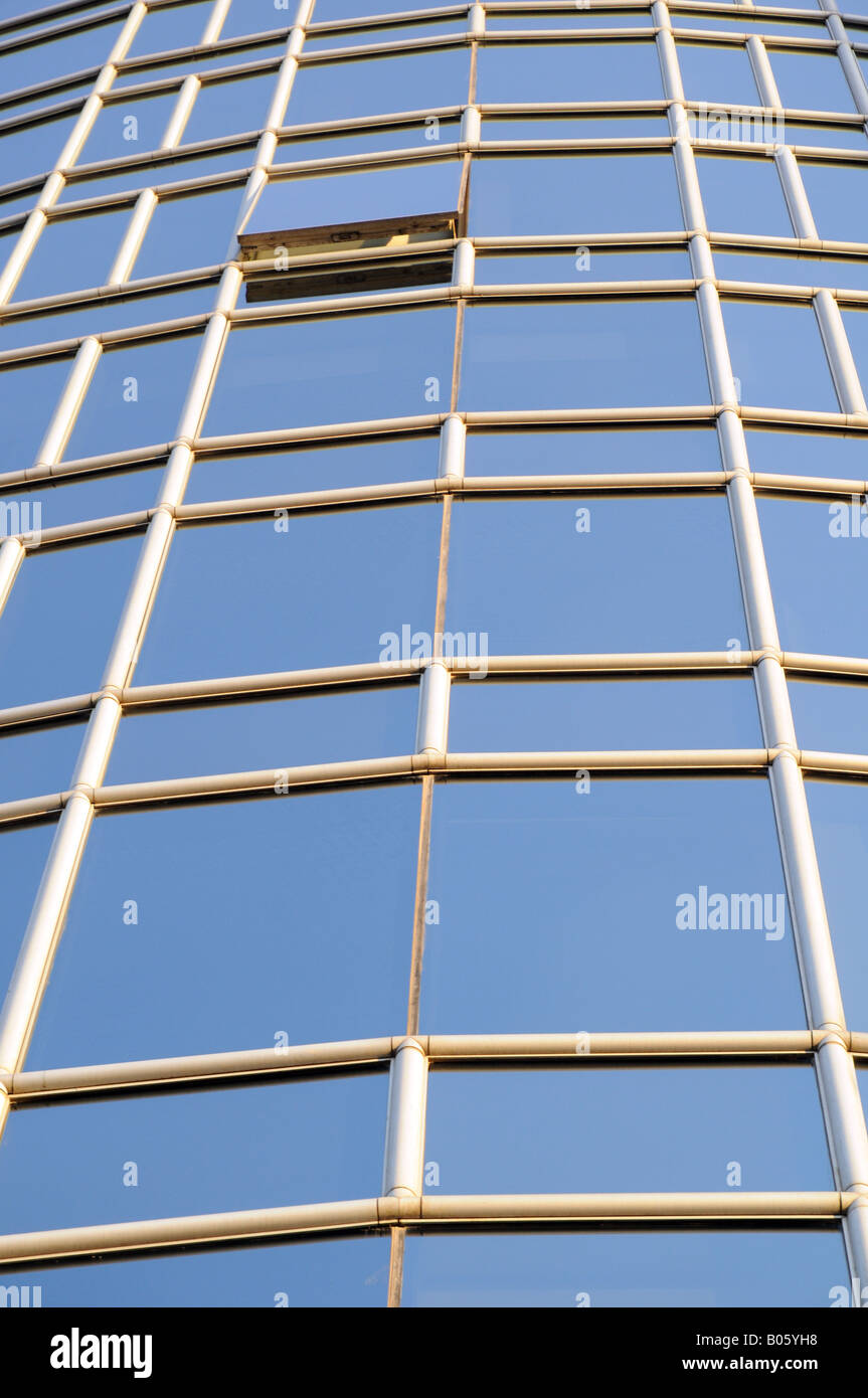 Geöffnete Fenster auf Beijing Bürogebäude Stockfoto