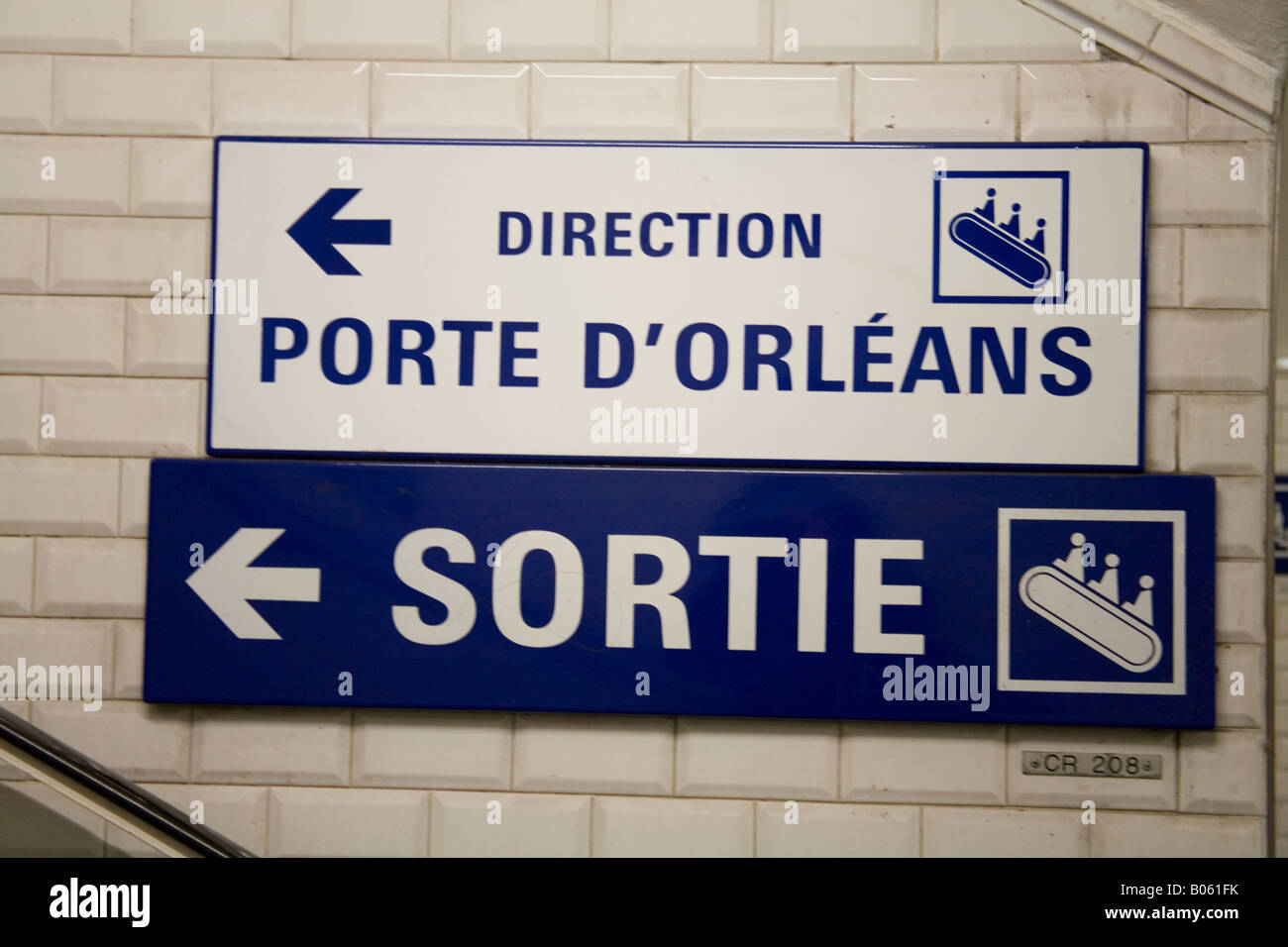 Paris Metro (u-Bahn) Ausfahrt. Paris Frankreich Stockfotografie - Alamy