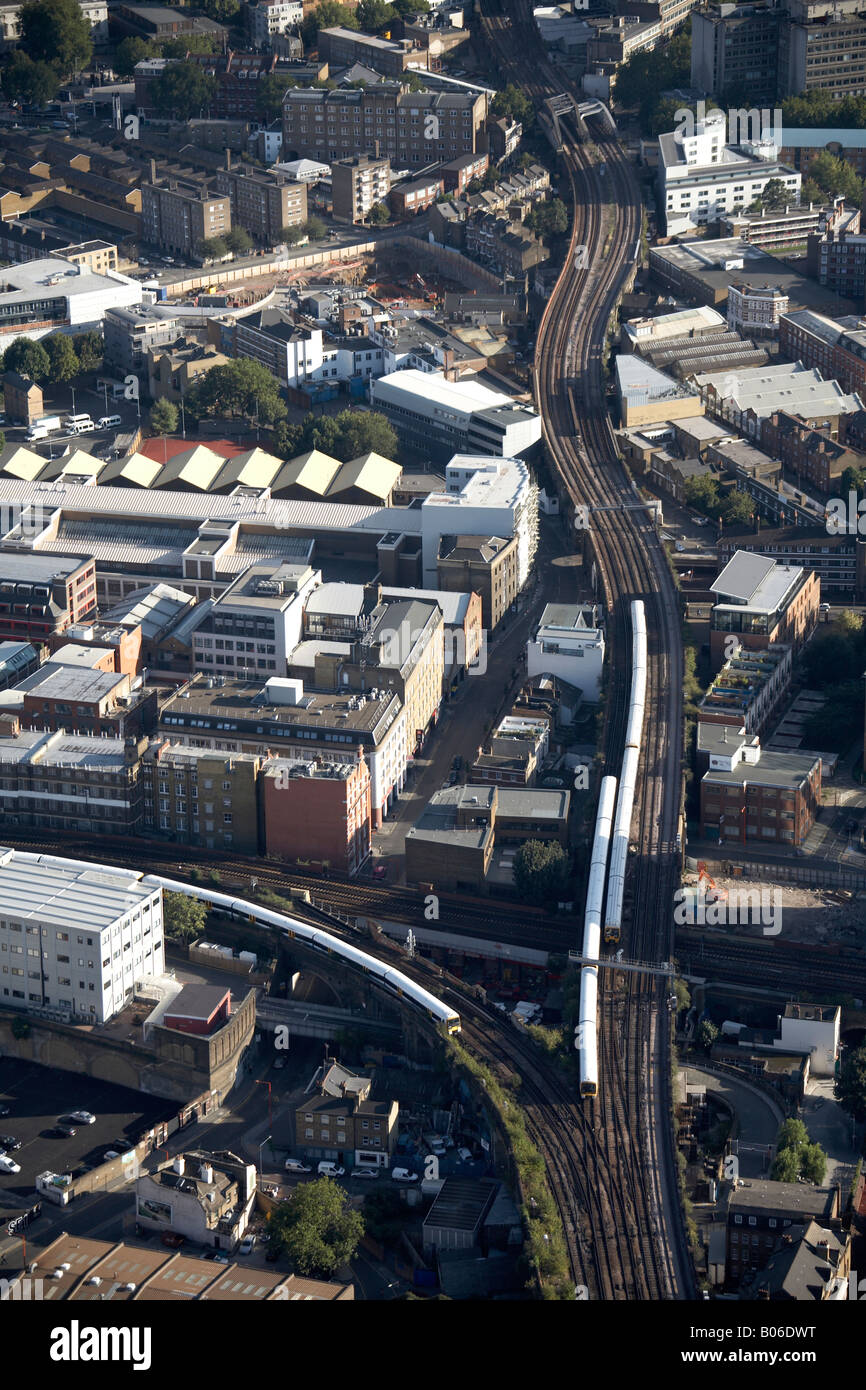 Luftbild Südosten Linie Kreuzung Bahnbau arbeiten Southark Bridge Road, London SE1 England UK Stockfoto