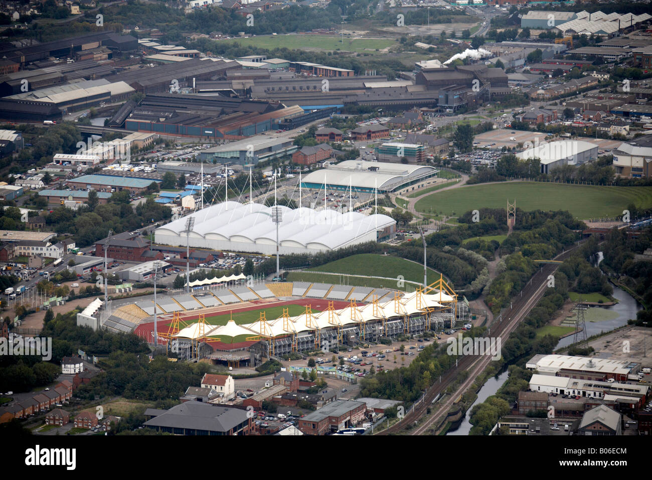 Luftbild nördlich von Don Valley Stadium Gewerbegebiete Bahnstrecke Sheffield S9 South Yorkshire Stockfoto