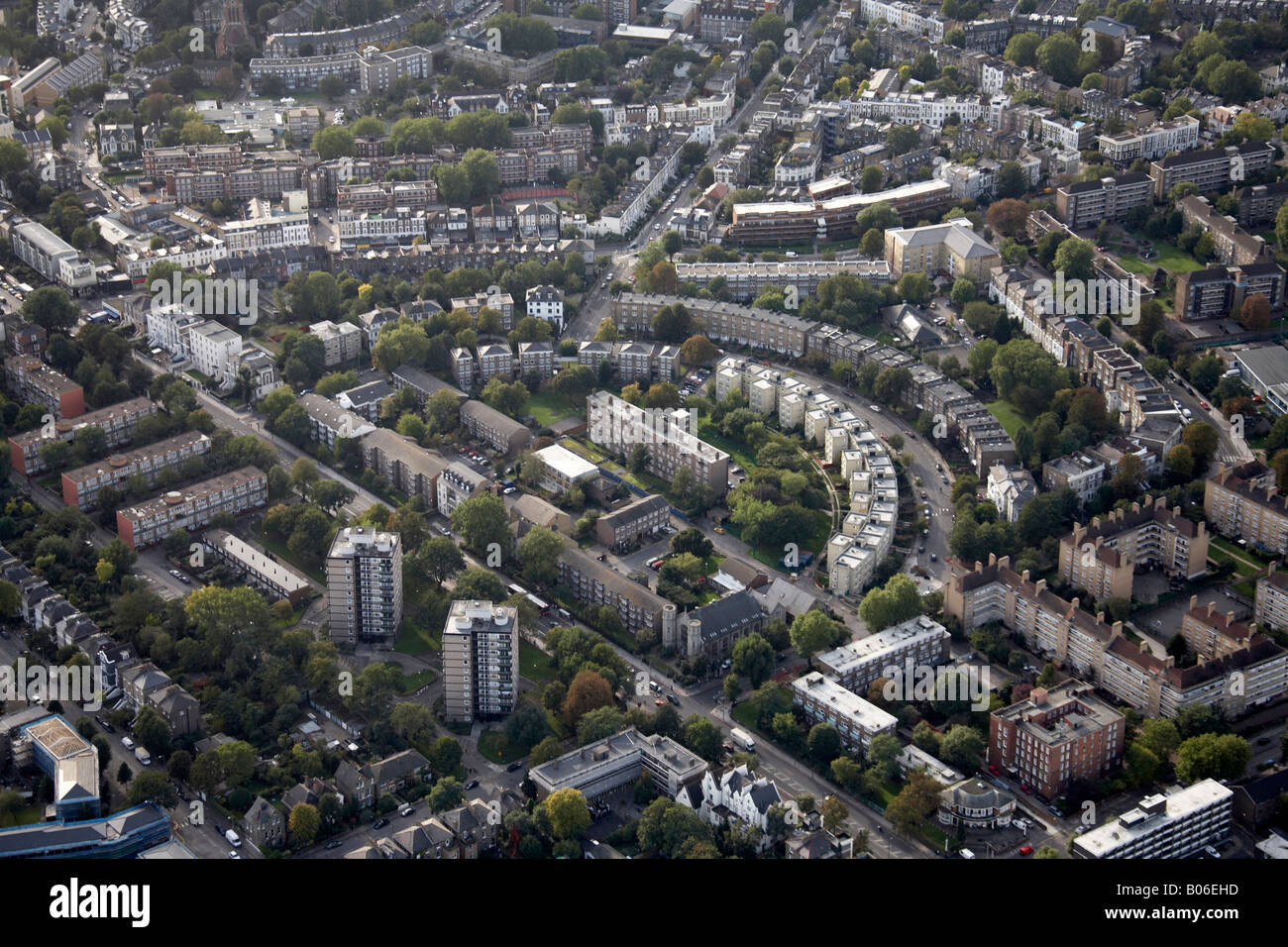 Luftbild westlich von Vorstadthäuser Wohnungen Hochhäusern Hilldrop Crescent Leighton Straße Camden Road Tufnell Park London N7 NW5 UK Stockfoto