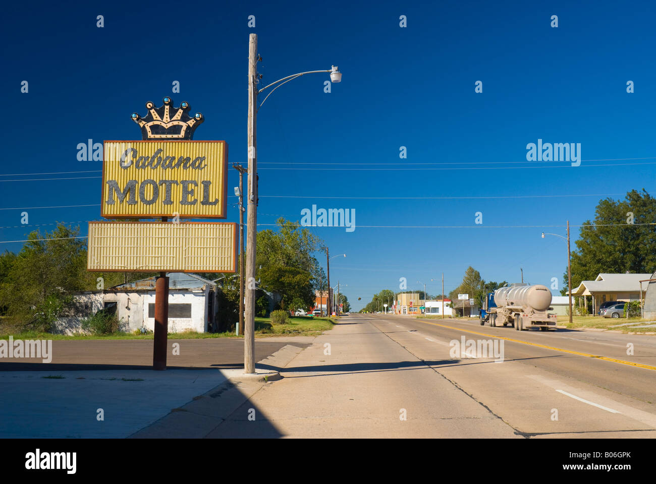 USA, Oklahoma, Route 66, Erick, alte Cabana Motel-Schild Stockfoto