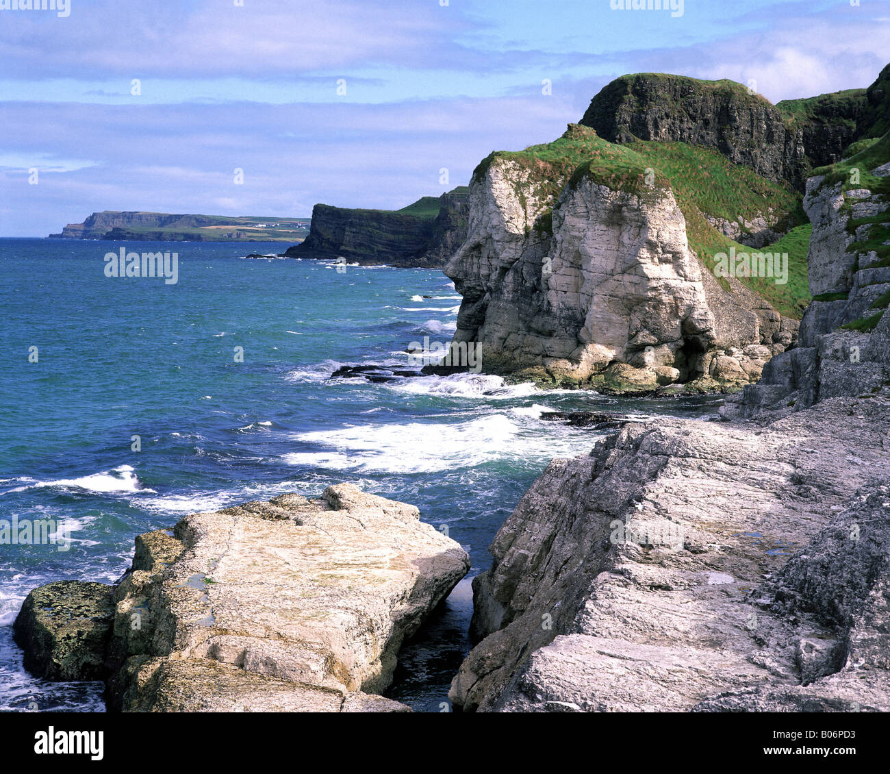 GB - Nordirland: Riesen Kopf entlang der Küste von Antrim Stockfoto