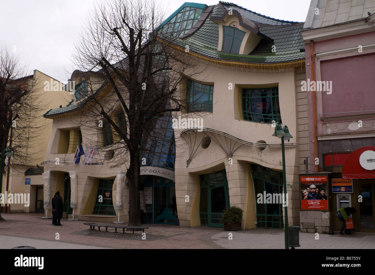 Krzywy Domek (Crooked House) in Sopot in der Nähe von Gdansk (Danzig), Polen. Stockfoto