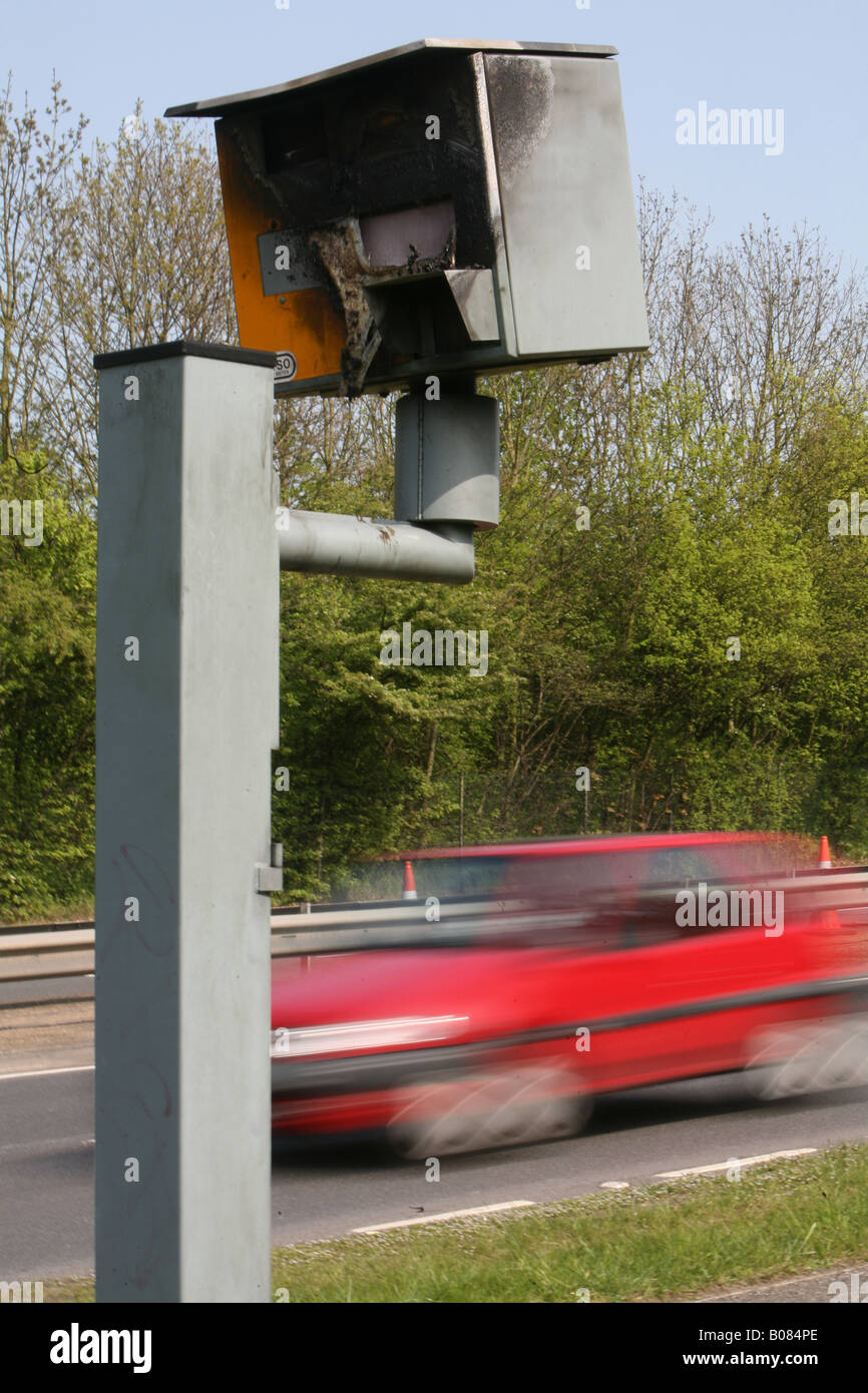 Bild von Paul Grover Pic zeigt einen belästigten Blitzer auf der A20 Stockfoto