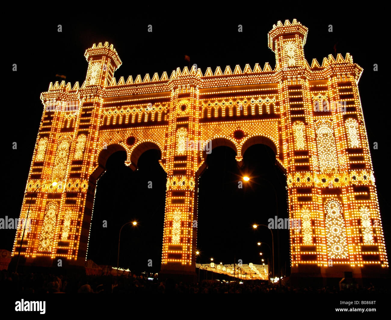 Portada (Gate) April Messe in Sevilla Stockfoto