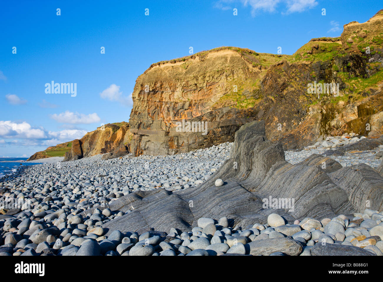 Coastal Geologie an der Abbotsham in Nord-Devon England Stockfoto