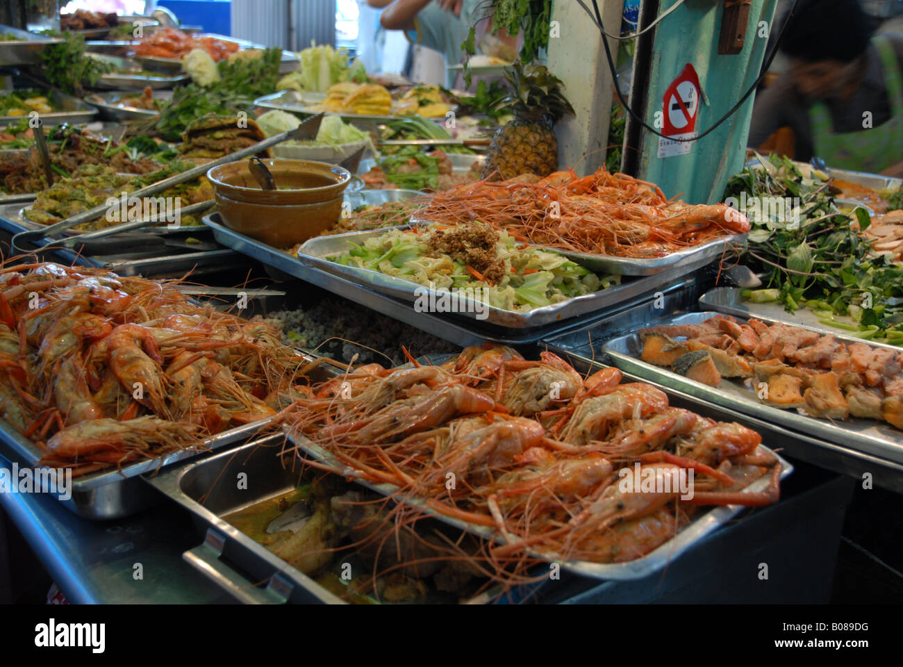 Essen im Chatuchak-Markt Stockfoto