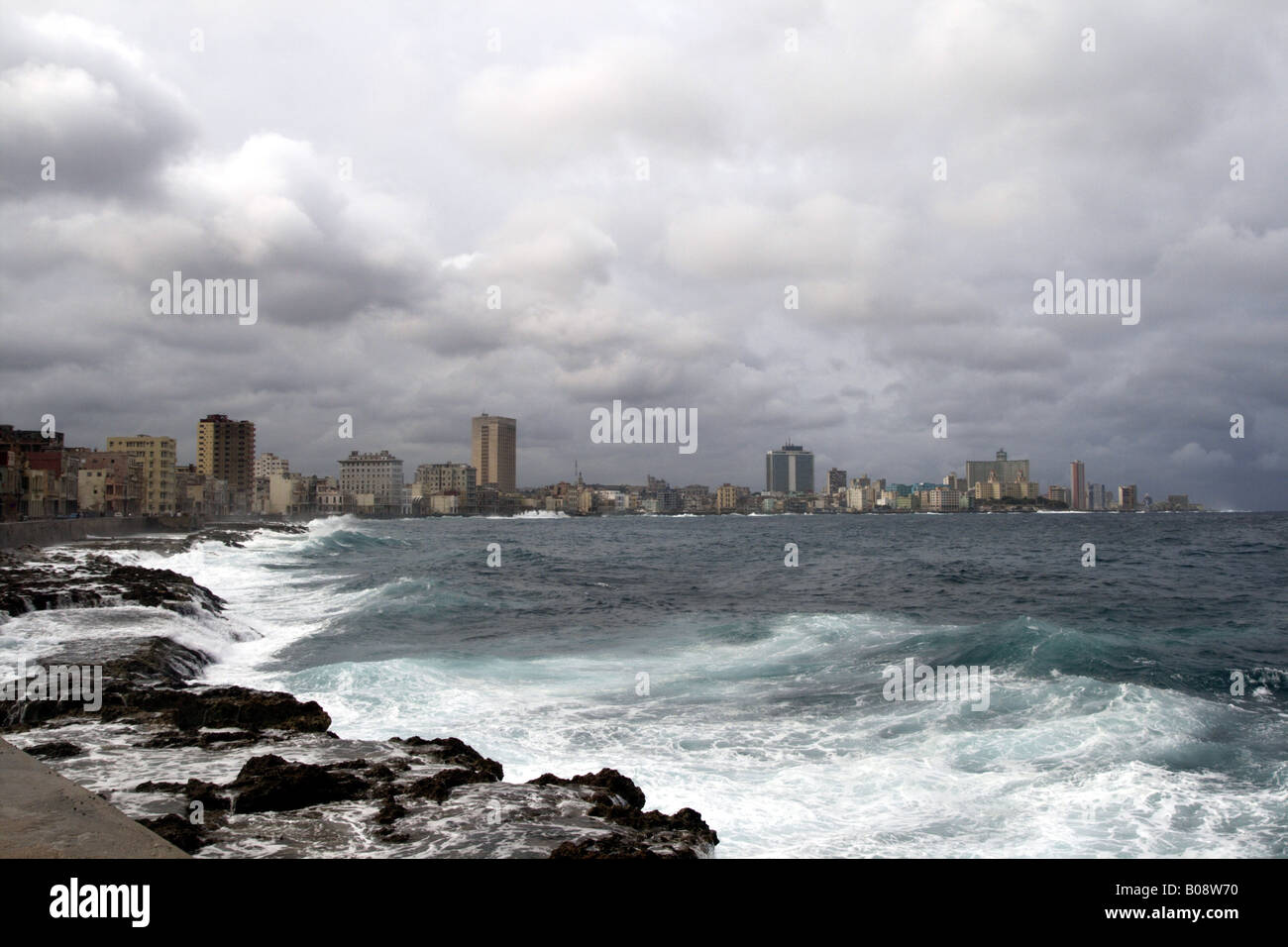 Sturm über Malecon in Havanna, Kuba, La Habana Stockfoto