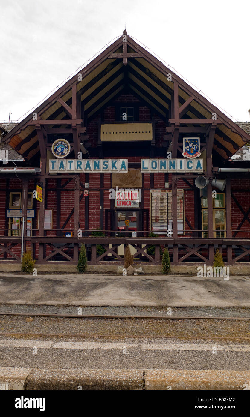 Bahnhof von Tatranska Lomnica, Slowakei Stockfoto