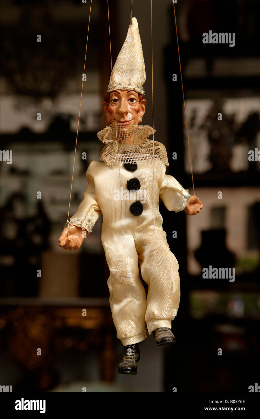 Marionette Figur in einem Antiquitätengeschäft, Nürnberg, Middle Franconia, Bayern, Deutschland, Europa Stockfoto