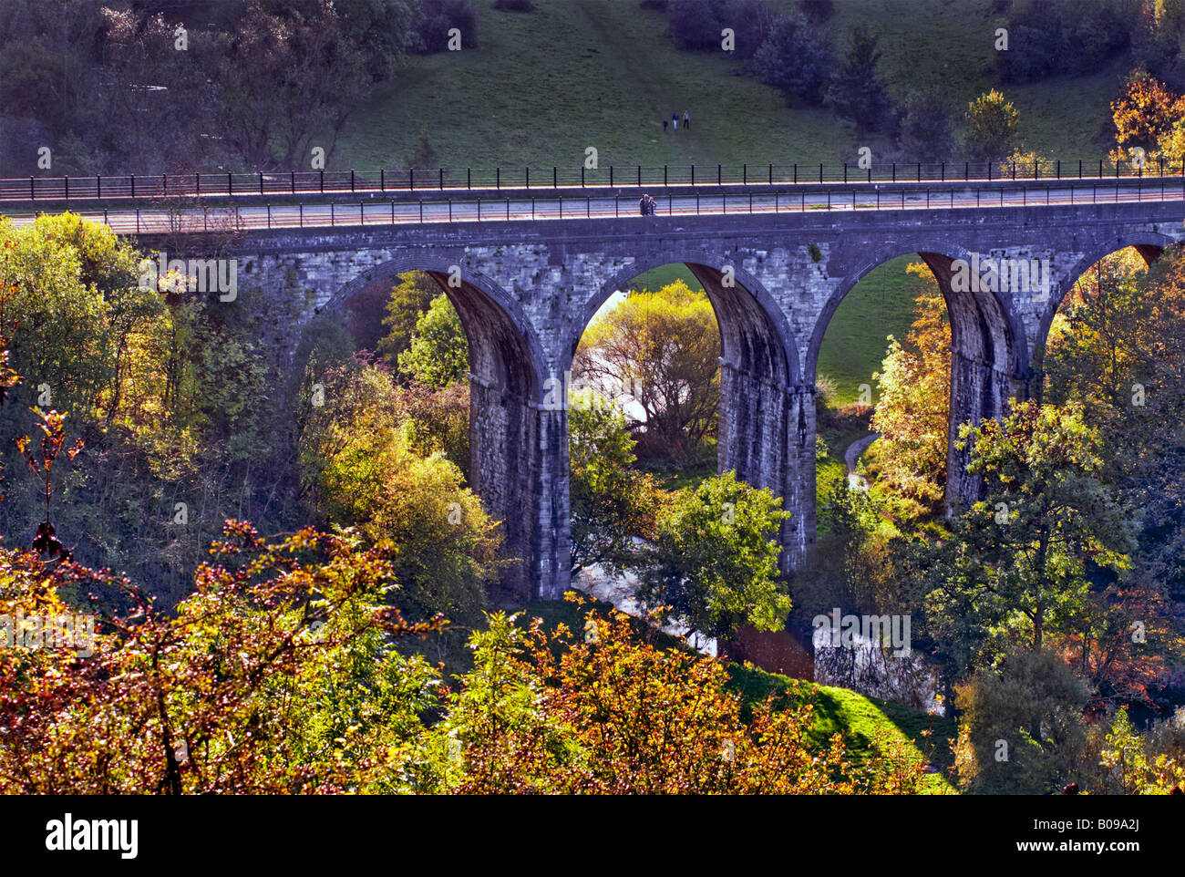 Monsal Viadukt im Herbst in Derbyshire Großbritannien Stockfoto
