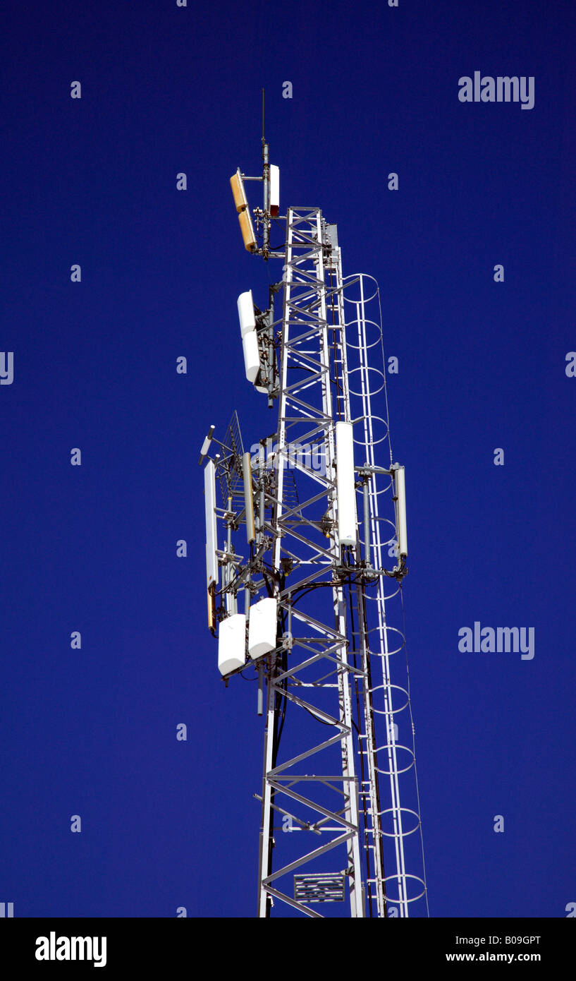 Nahaufnahme der Kommunikations-Turm in das Skigebiet von Les Gets, Frankreich Stockfoto