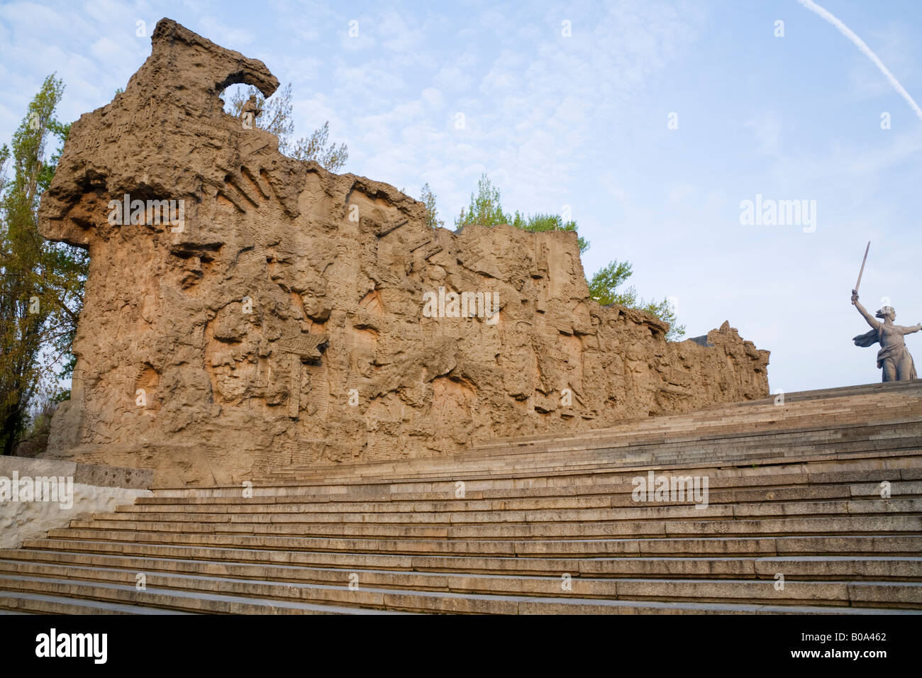 Geschnitzte Denkmal am Mamajew-Kurgan, Kennzeichnung der Roten Armee tot aus der Belagerung von Stalingrad, Volgograd, Russland Stockfoto