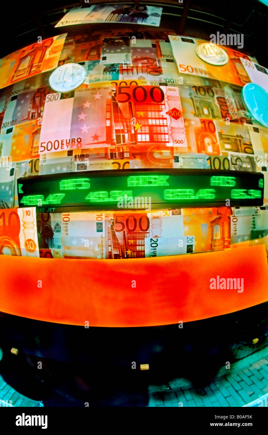 Investitionen 'Amsterdam Holland' Niederlande Euronext "Börse" Gebäude vor dem Eingang mit Schild "Euro Money" anzeigen Stockfoto