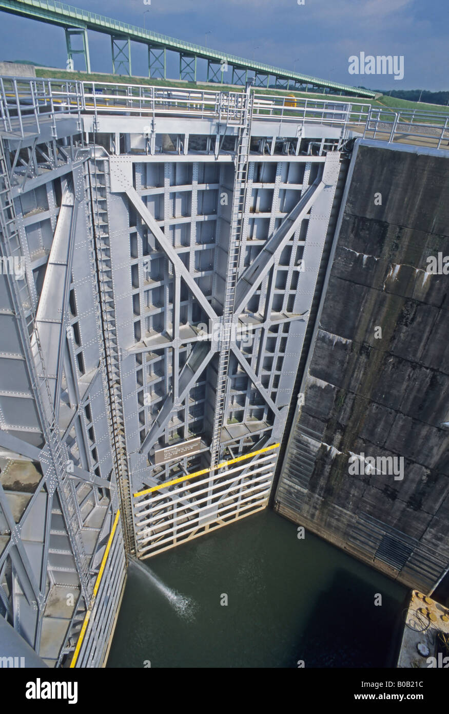 Tellico Dam, Tür schloss, TVA, in der Nähe von Knoxvile Tennesee, USA, Tennessee Valley Authority, Physik-Wissenschaft Stockfoto