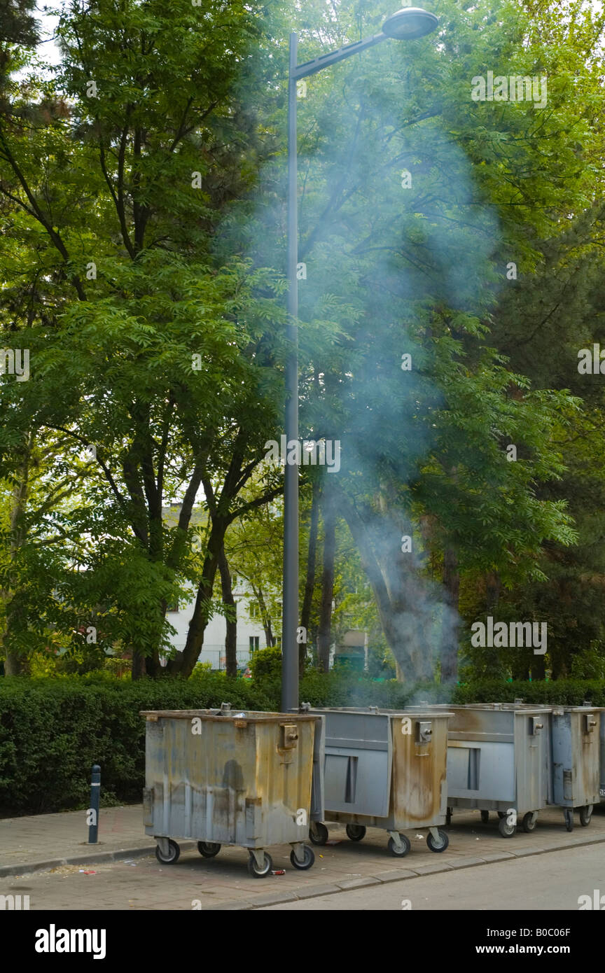 Einen brennenden Lagerplatz in Novi Sad Serbien Europa Stockfoto