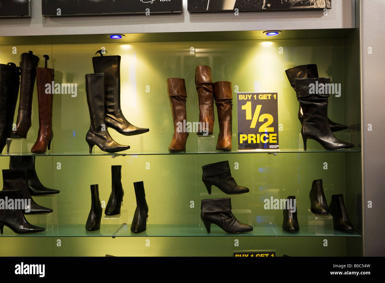 Schuhgeschäft in Kuba Mall zentrale Wellington New Zealand Stockfoto