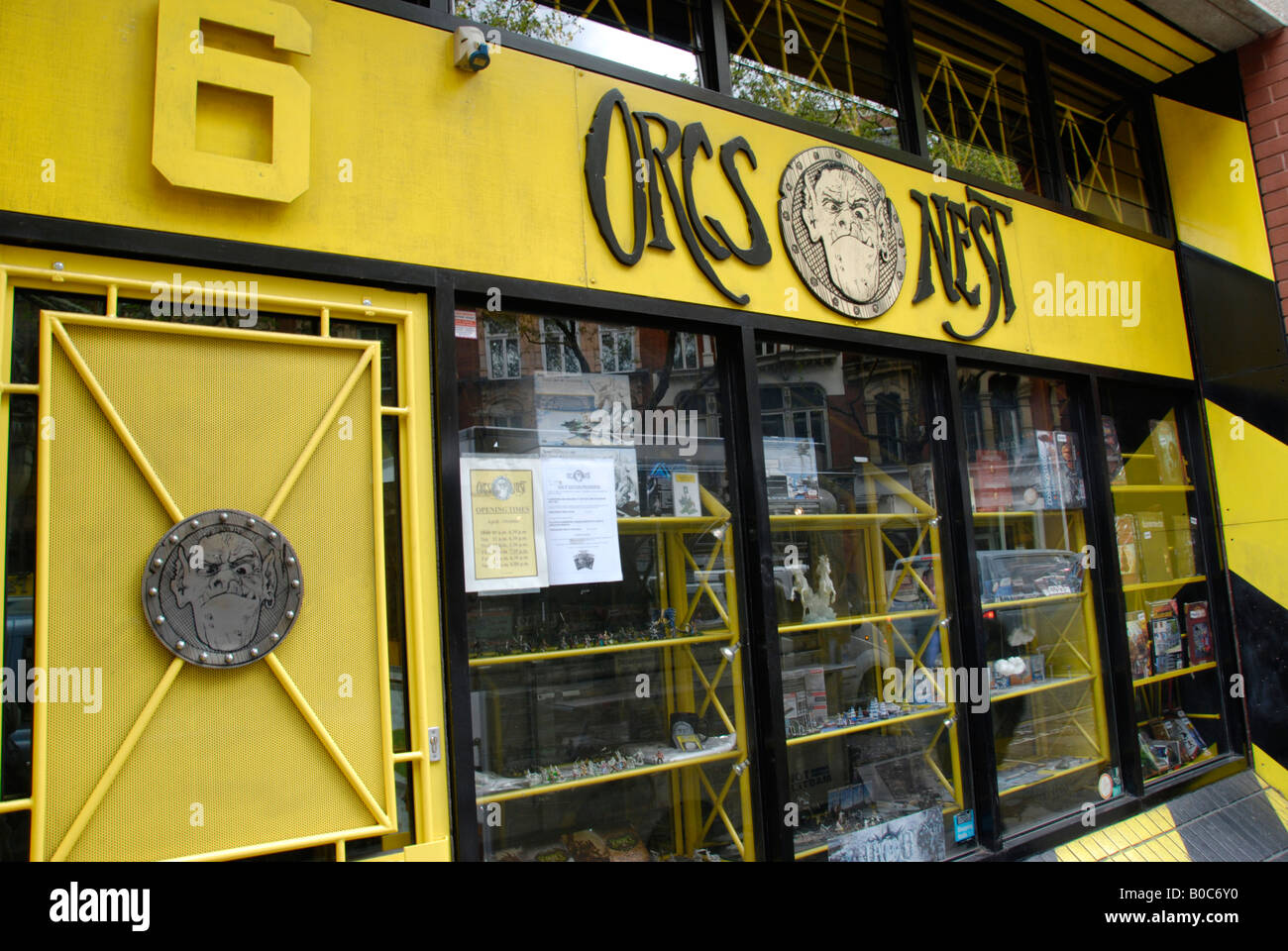 Orcs Nest-Online-Spiele-Shop in der Earlham Street London Stockfoto