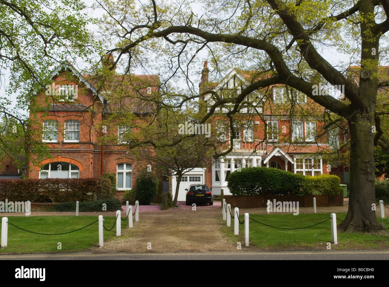 Große viktorianische Einfamilienhäuser wohlhabende Nachbarschaft Dulwich Village, South London SE21 2000s UK 2008 HOMER SYKES Stockfoto