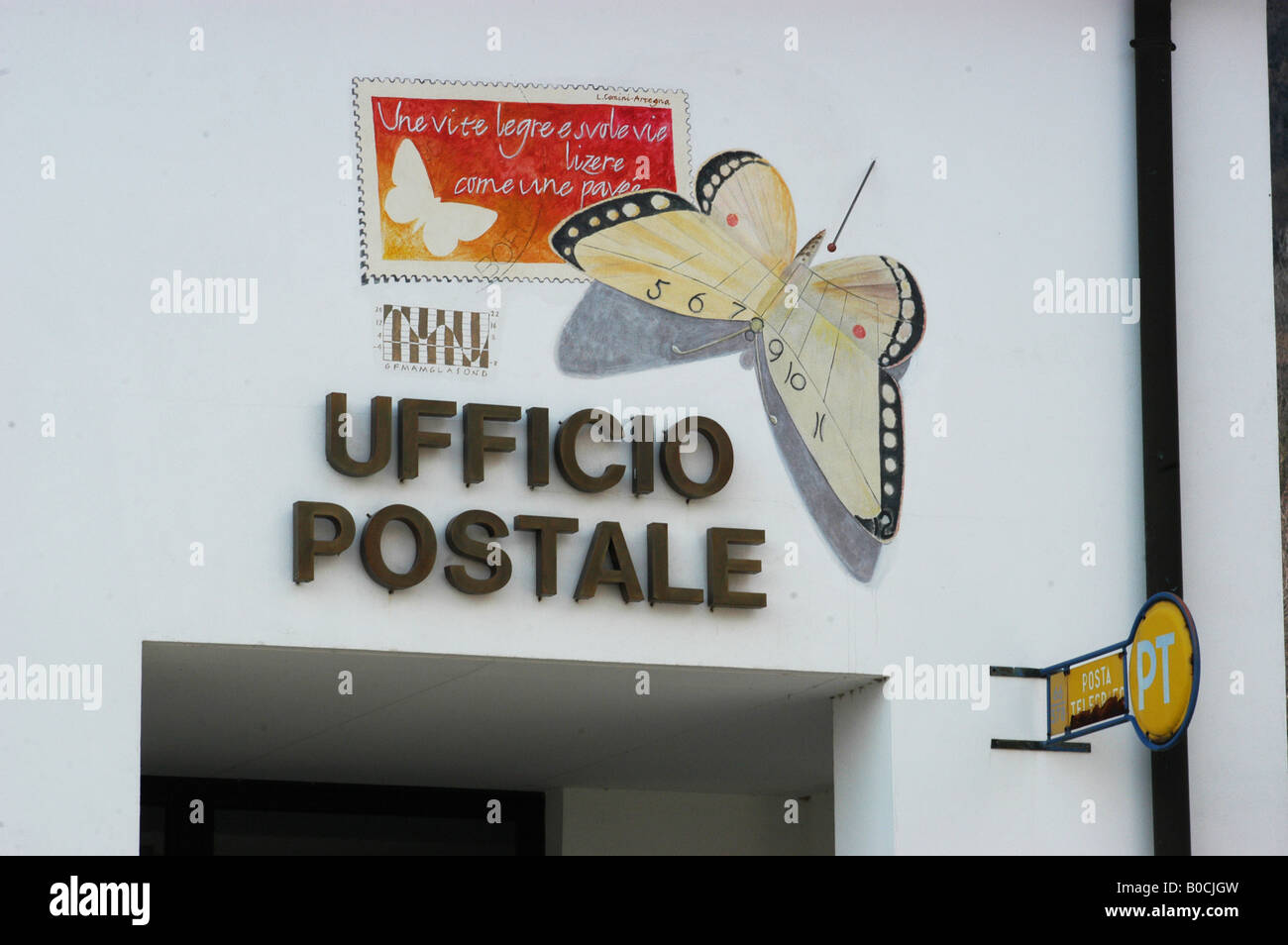Postamt in Bordano - Friaul-Nord-Italien Stockfoto