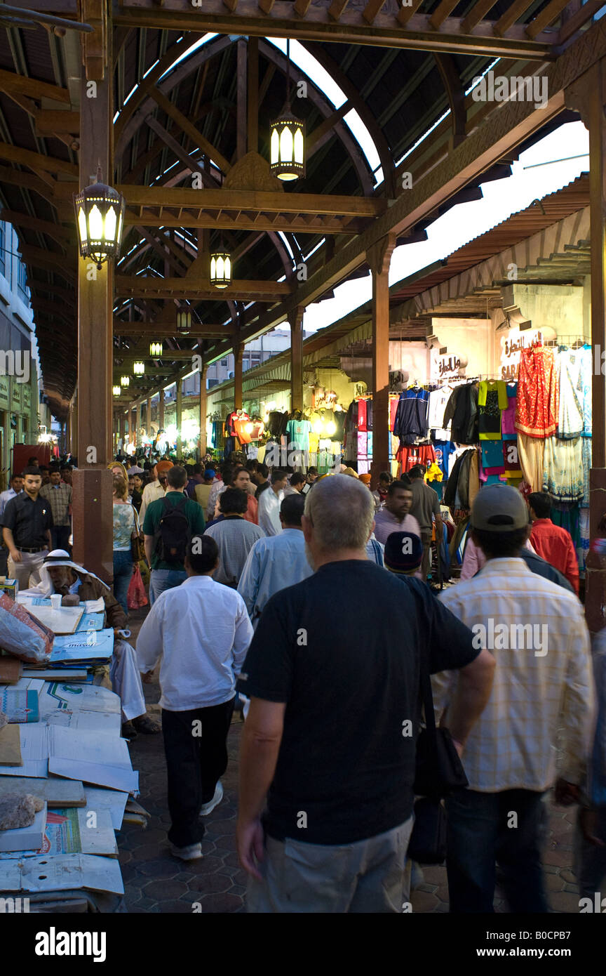 Textil-Souk in Dubai, Vereinigte Arabische Emirate Stockfoto