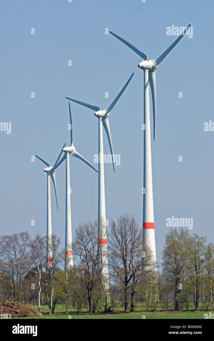 Windpark, Darlaten Moor, Holzhausen, Niedersachsen, Deutschland. Stockfoto