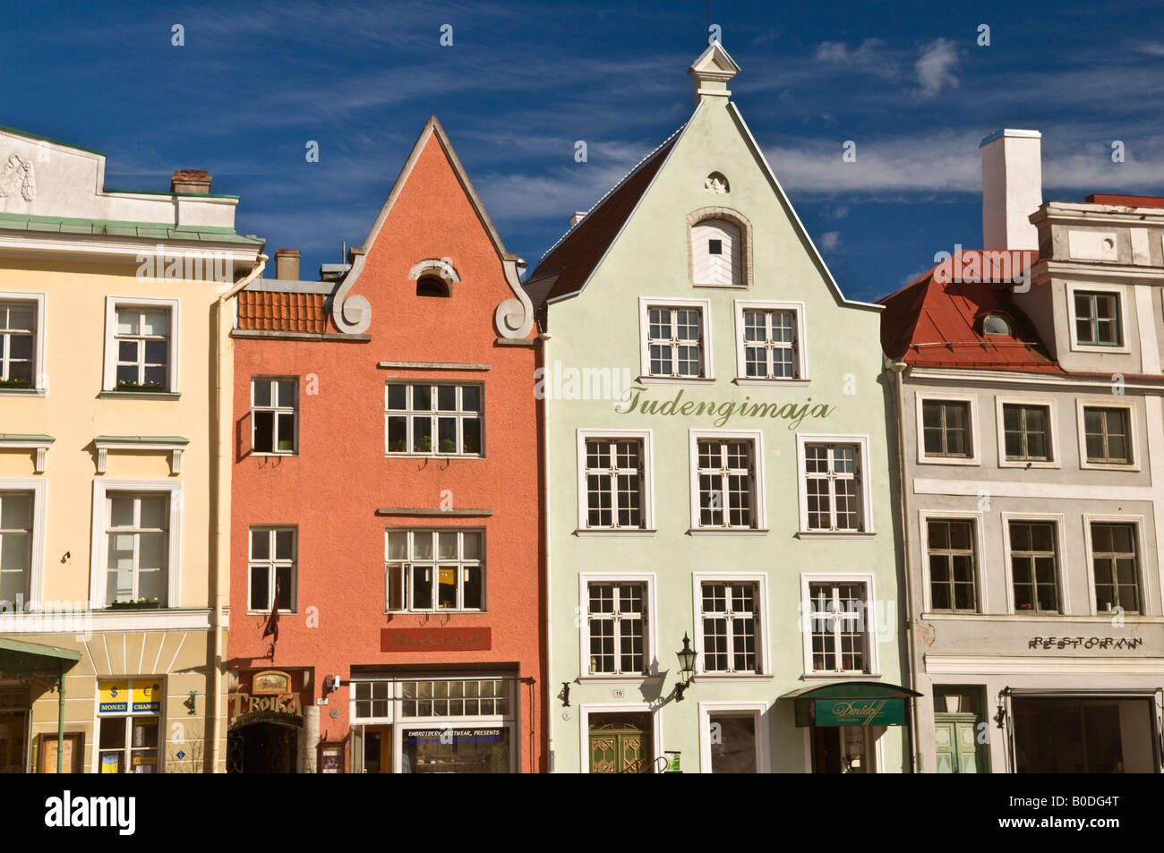 Bunte Kaufleute Häuser Raekoja Plats Altstadt Tallinn Estland Stockfoto