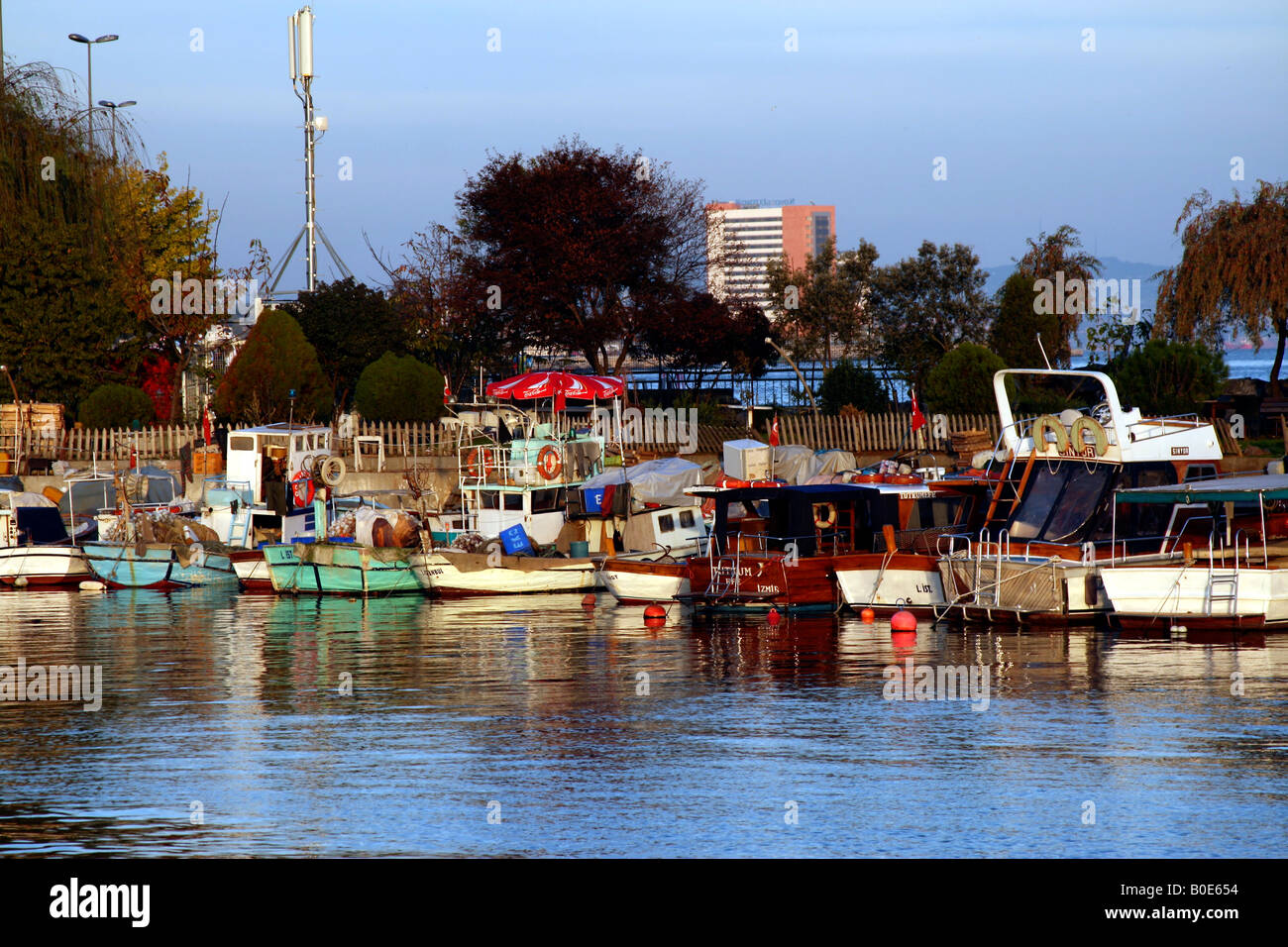 Hafen für Fischerboote am Bakirkoy, Istanbul, Türkei Stockfoto