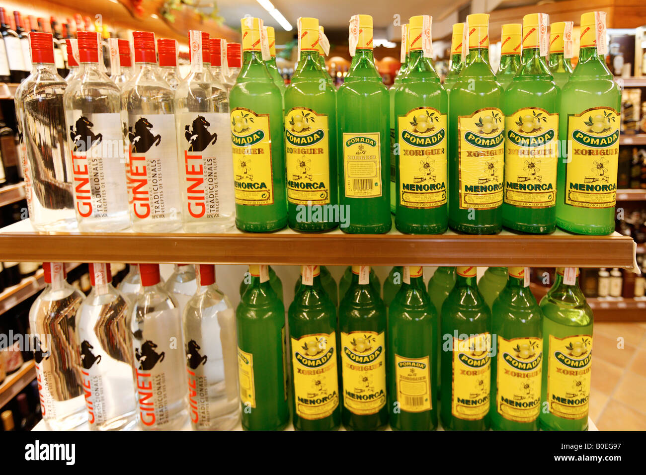 Spanien Menorca Mahon Altstadt Likör mit lokalen Gin speichern Stockfoto