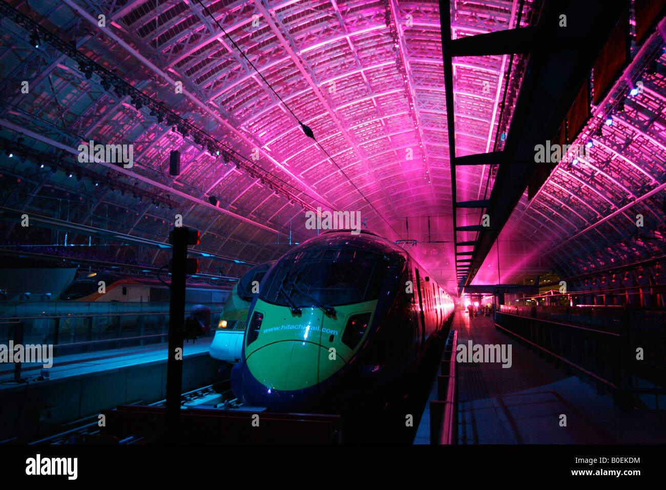 Neuen Eurostar-Terminal für high-Speed Rail Reise nach Europa öffnet um St Pancras Station London UK Stockfoto