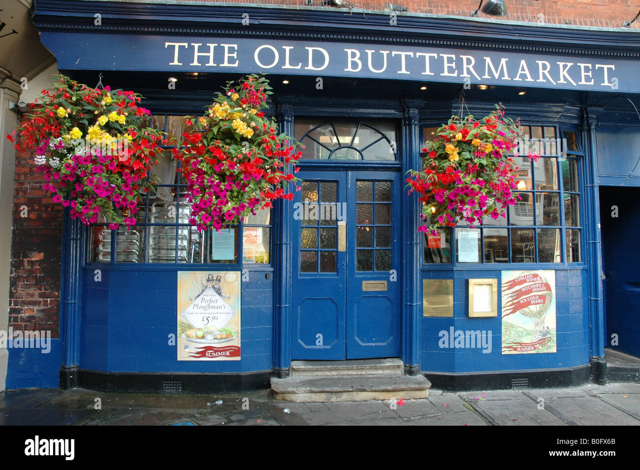 Die alten Buttermarket, Pub in Canterbury, England Stockfoto