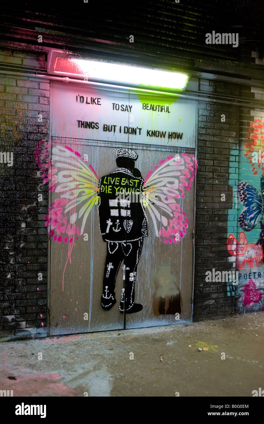 Graffiti-Kunstwerk aus den Dosen Festival in Leake Street Waterloo Lambeth, London Stockfoto
