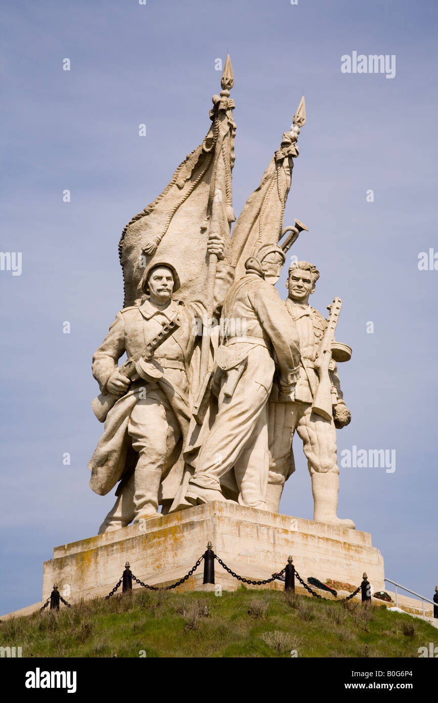 Denkmal für die Schließung der Roten Armee Umzingelung der deutschen Armee in der Schlacht von Stalingrad in der Nähe von Kalach am Don zu markieren. Stockfoto