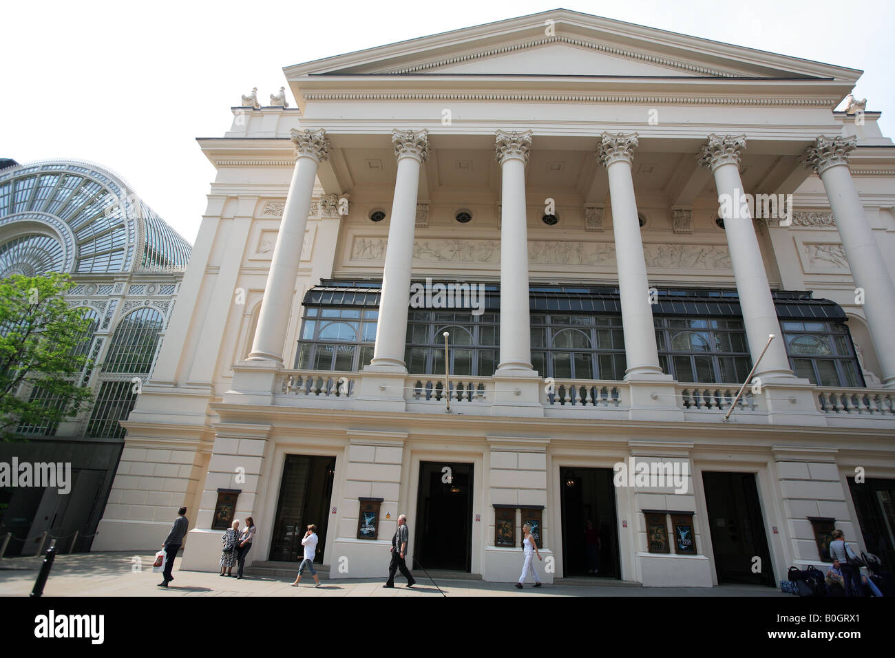 Europa London wc2 Bogen Straße Covent Garden am royal Opera house Stockfoto