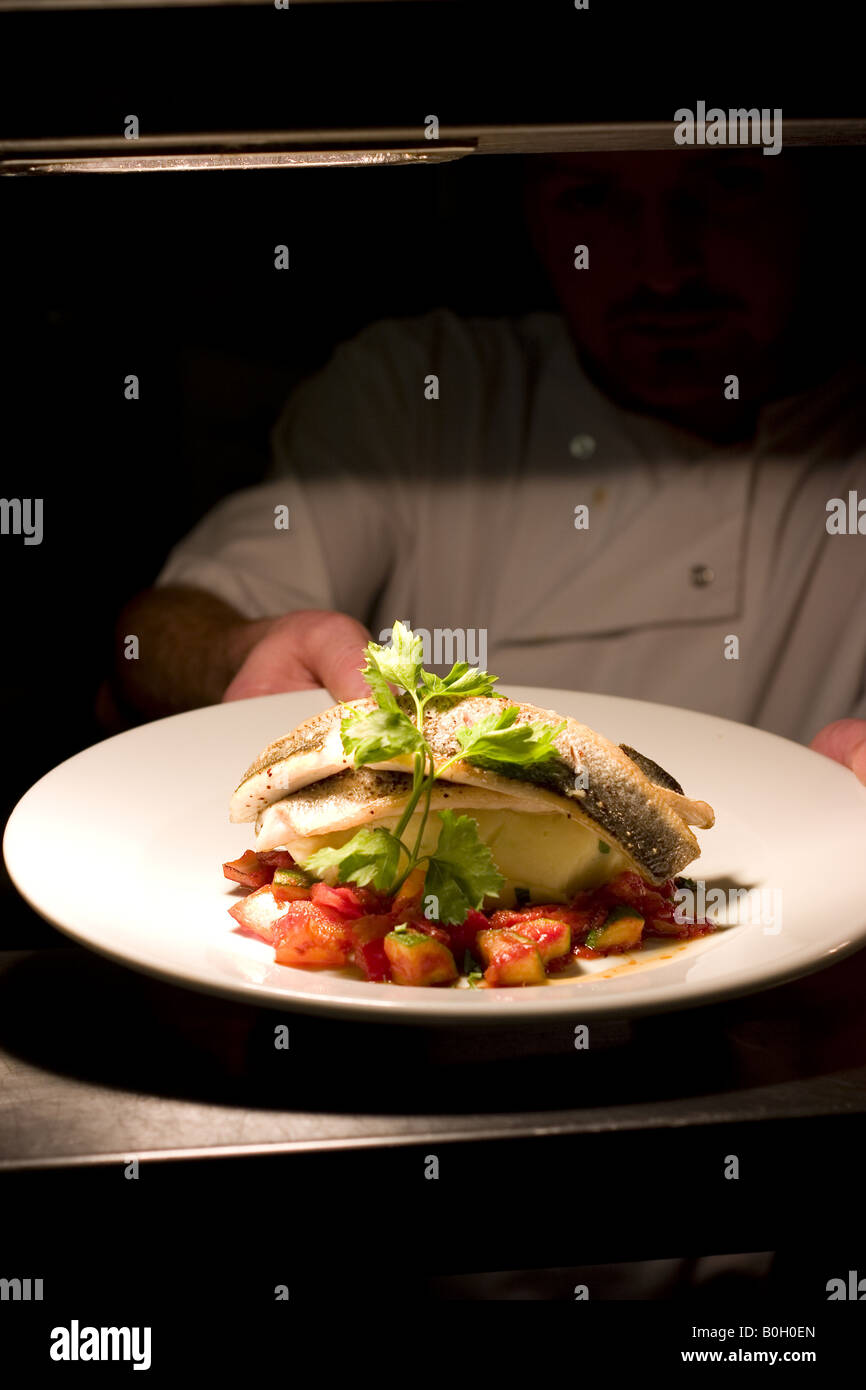 Frisch zubereitete Fischgericht Stockfoto