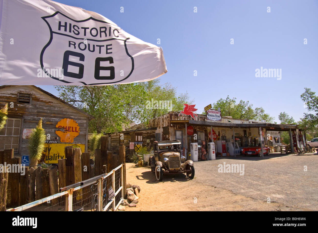 Ein Symbol der alten Route 66 ist der General Store in Hackberry, Arizona Stockfoto