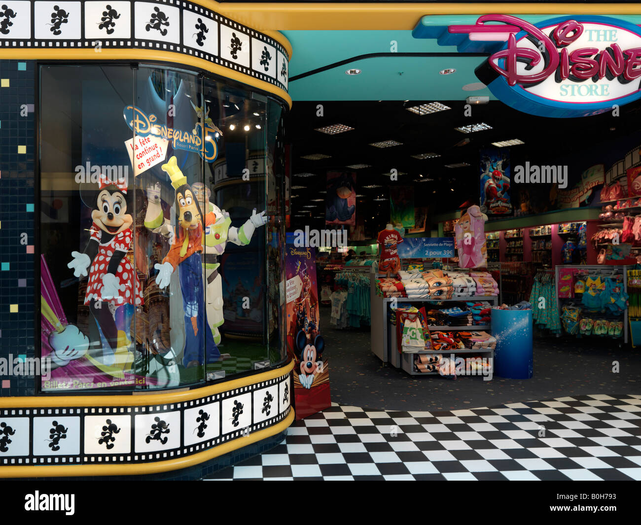 Europa Cocquelles Frankreich Disney Store zitieren Stockfoto