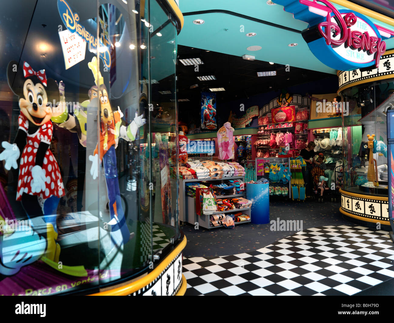 Europa Cocquelles Frankreich Disney Store zitieren Stockfoto