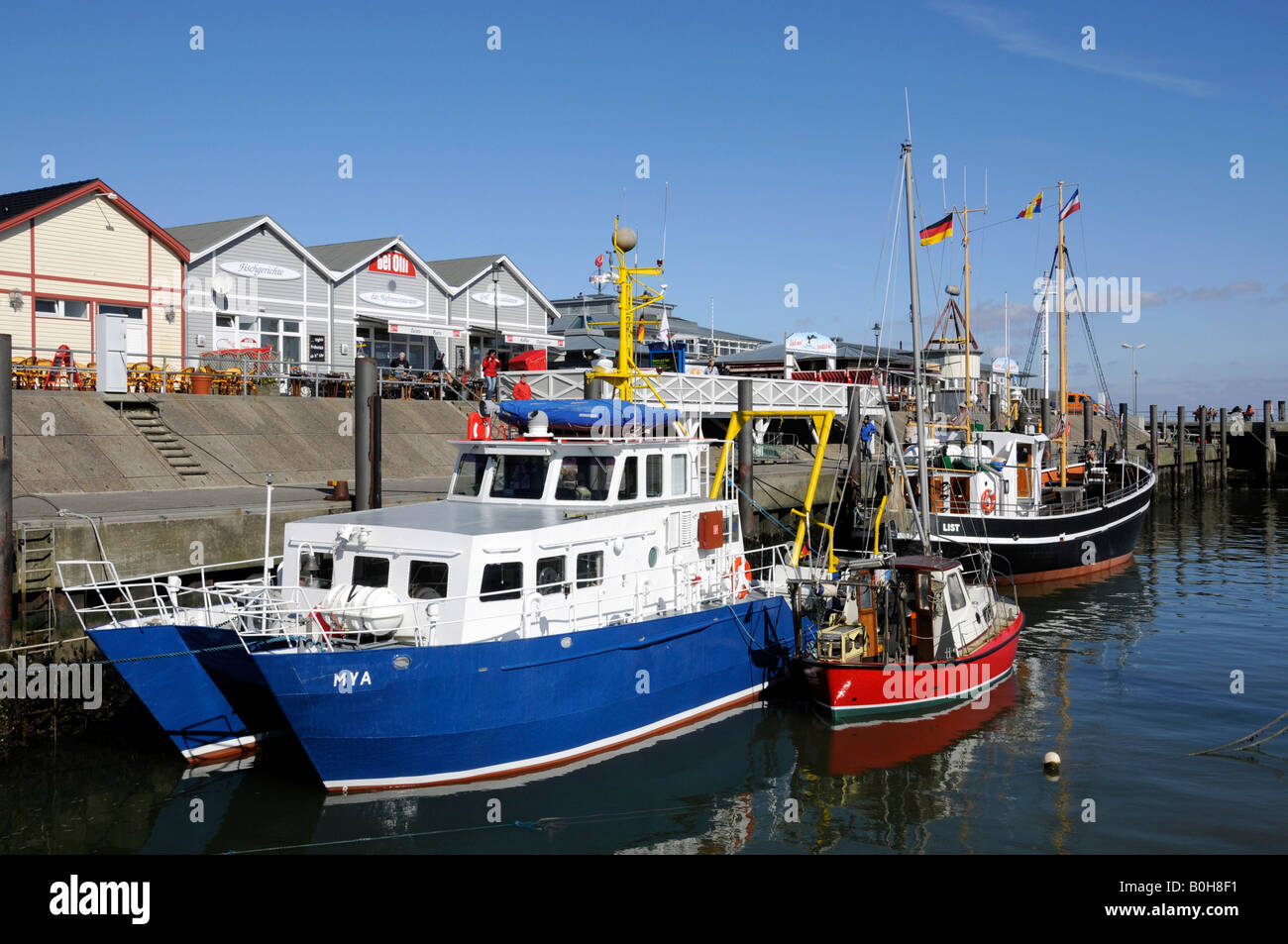 Angelboote/Fischerboote gefesselt im Liste Hafen auf der nordfriesischen Insel Sylt, Schleswig-Holstein, Deutschland Stockfoto
