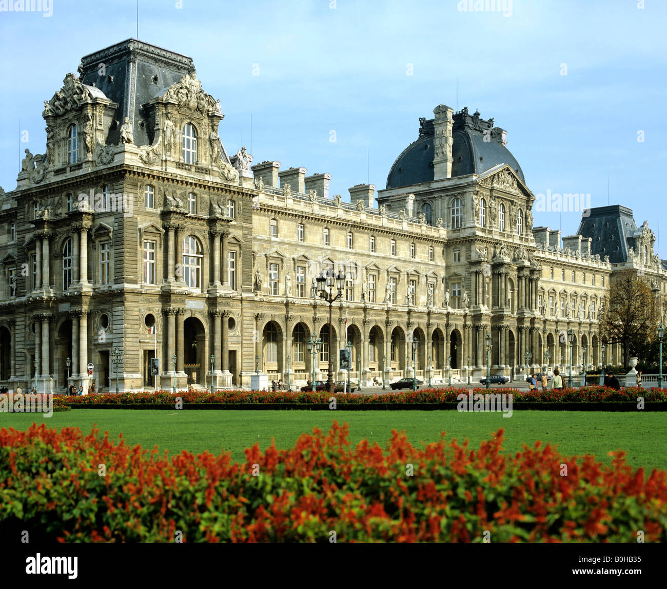 Das Louvre Museum in Paris, Frankreich Stockfoto